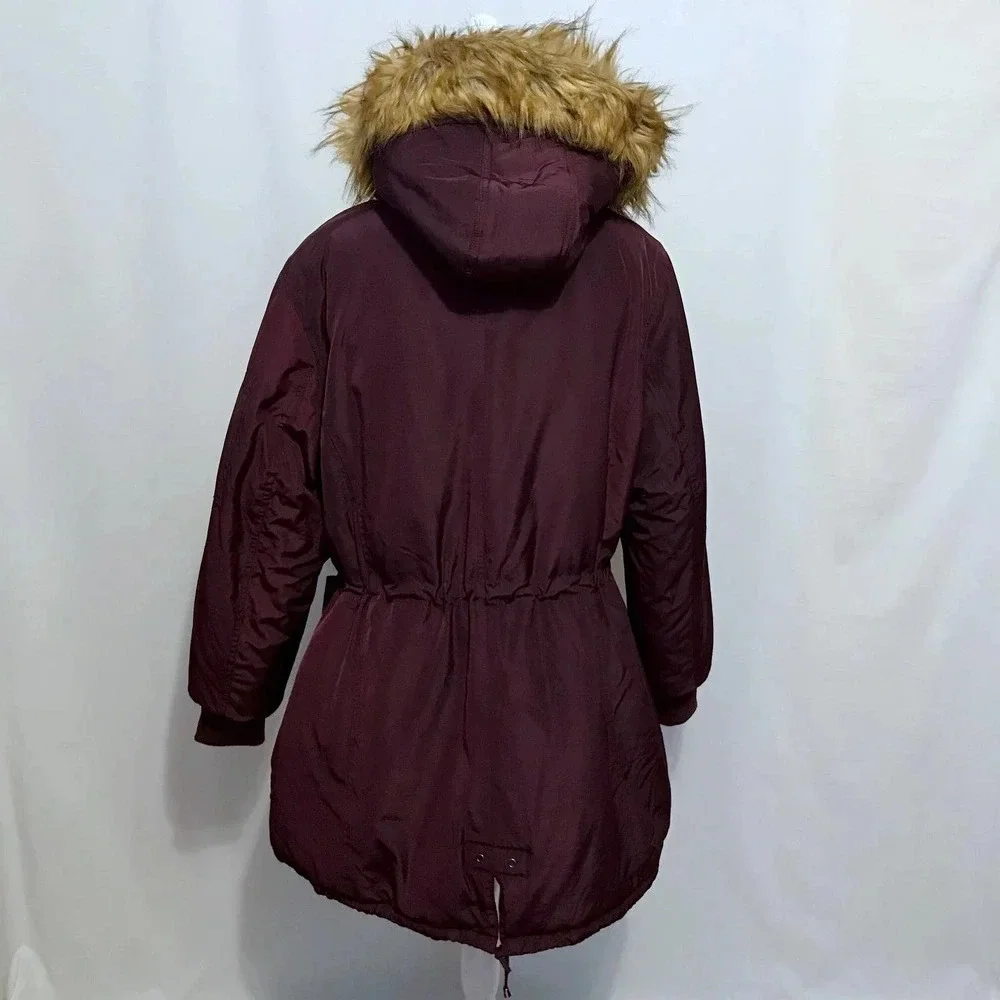 Steve Madden nwot burgundy